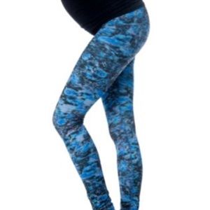 Beyond the Bump Blue Print Maternity Leggings